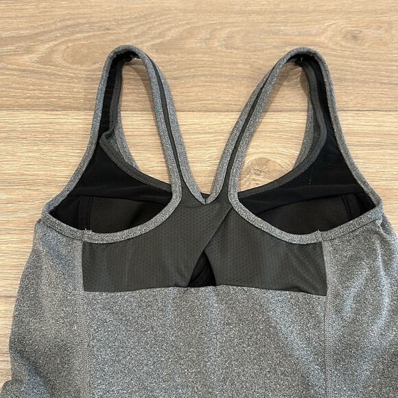 LUCY Gray Layered V Neck Racerback Mesh Keyhole Back Shelf Bra Tank Top Size S - Picture 6 of 10
